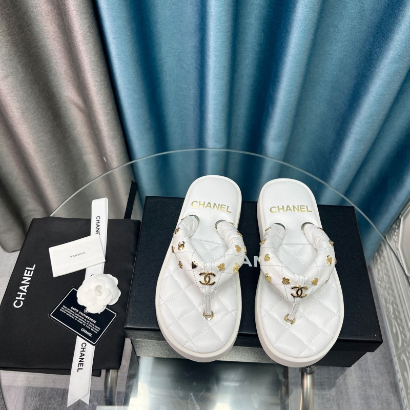 Ch*el slippers